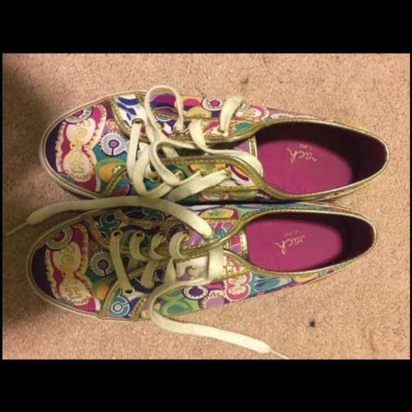 Coach Shoes - Picture 4 of 4