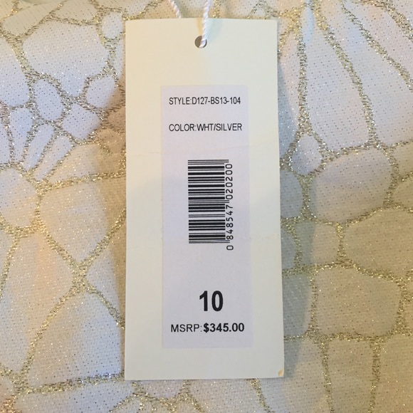 ❗️SALE❗️🎀🆕 Gorgeous White & Silver Erin Fetherst - Picture 4 of 4