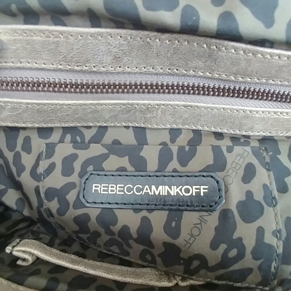 REBECCA MINKOFF. CROSS SHOULDER LOVELY PURSEL - Picture 4 of 4