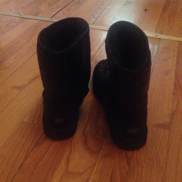 Black glittery uggs - Picture 1 of 2