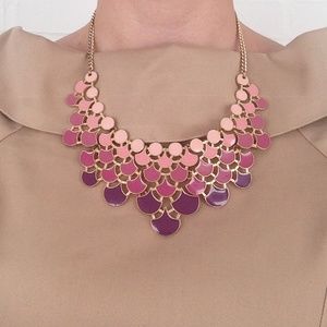 Statement necklace
