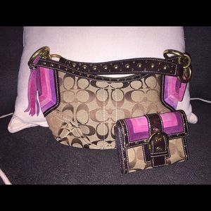 Coach Signature Studded Lthr Brown/Pink Hobo 6424