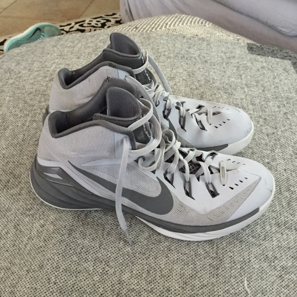 2014 hyper dunks size 10.5 - Picture 1 of 3