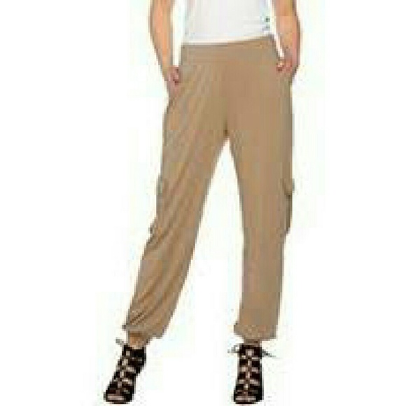 Lisa Rinna cargo pants