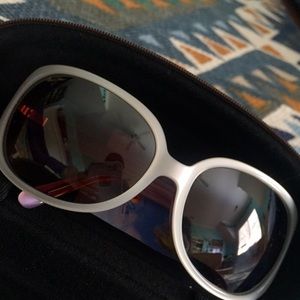 Maui Jims Rainbow Falls Sunglasses