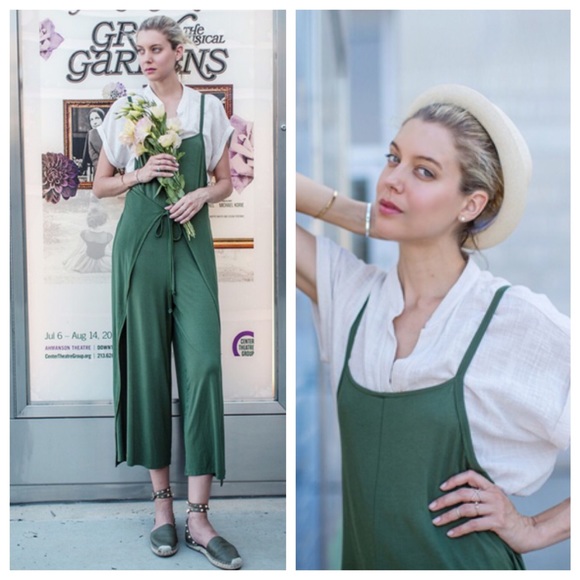 ✨LAST ONE  SALE ✨Wrap jumper - Picture 3 of 3