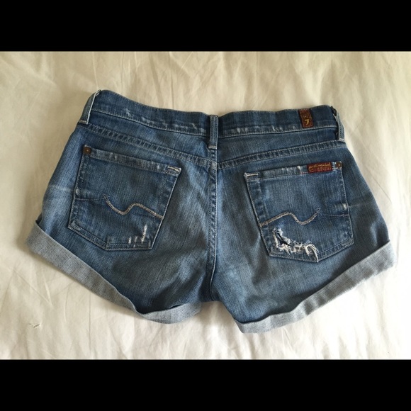 7 For All Man Kind denim mid rise shorts - Picture 2 of 2