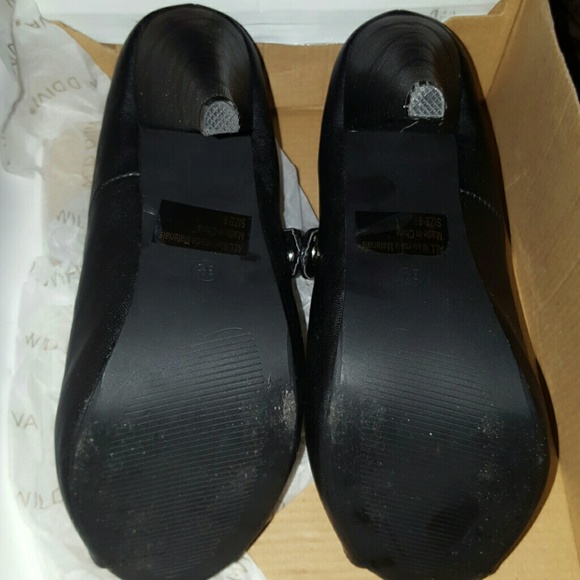 Black Booties - Picture 2 of 3