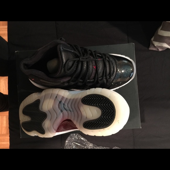 Jordan retro 11 - Picture 3 of 4