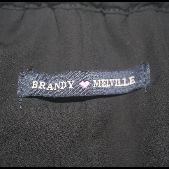 NWOT Black brandy Melville shorts - Picture 4 of 4
