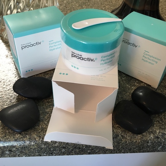 Proactiv Complexion perfecting hydrator