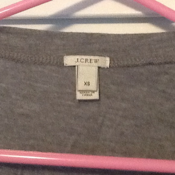 Embroidered overlay tank - Picture 3 of 3