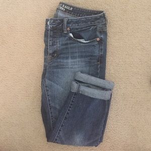 AE Boyfriend jeans