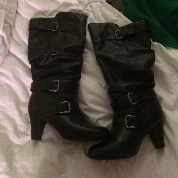 Black buckle heeled boots