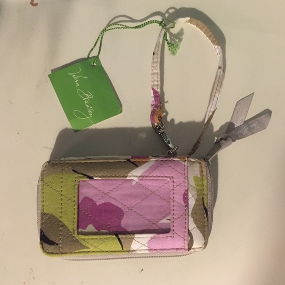 Vera Bradley - All in One Wristlet