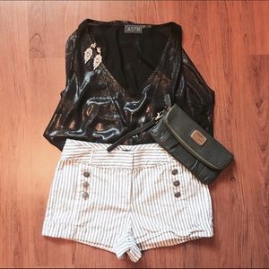 Forest Green Fossil Wristlet