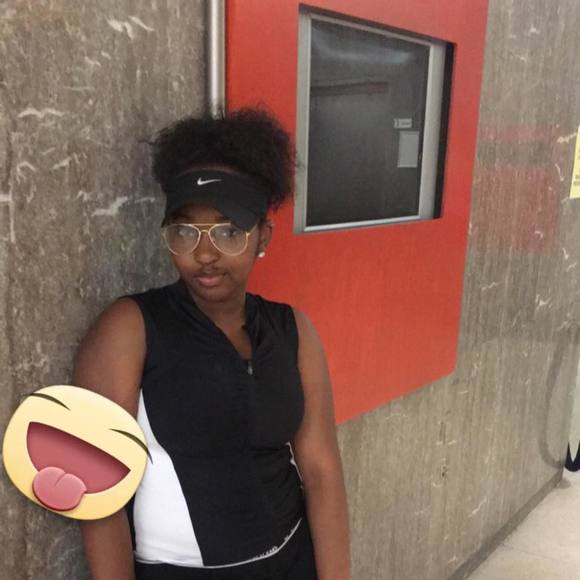 Meet your Posher, Tiana - Picture 1 of 1