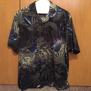 Tommy Bahama men's large short sleeve button down