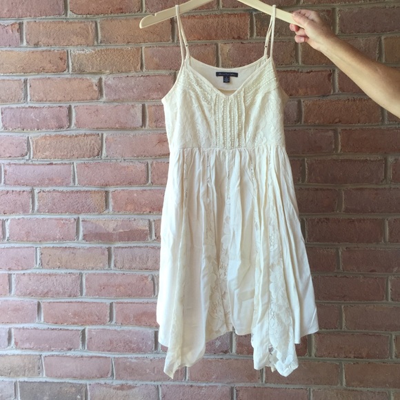 White lace dress