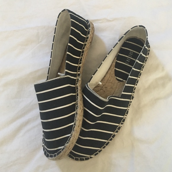 Forever 21 flats
