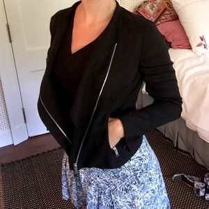 Aritzia jacket by Babaton