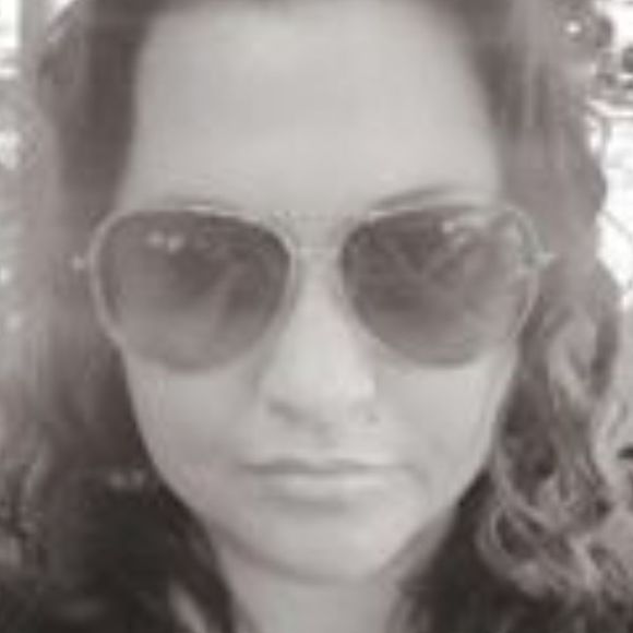 Meet your Posher, Brianna - Picture 1 of 1