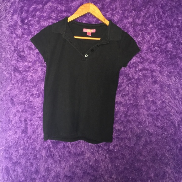 Two collared school shirts💙