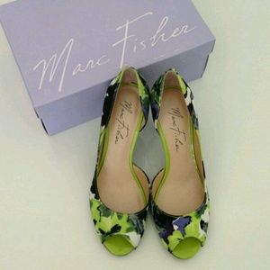 Marc Fisher purple floral peep toe heels