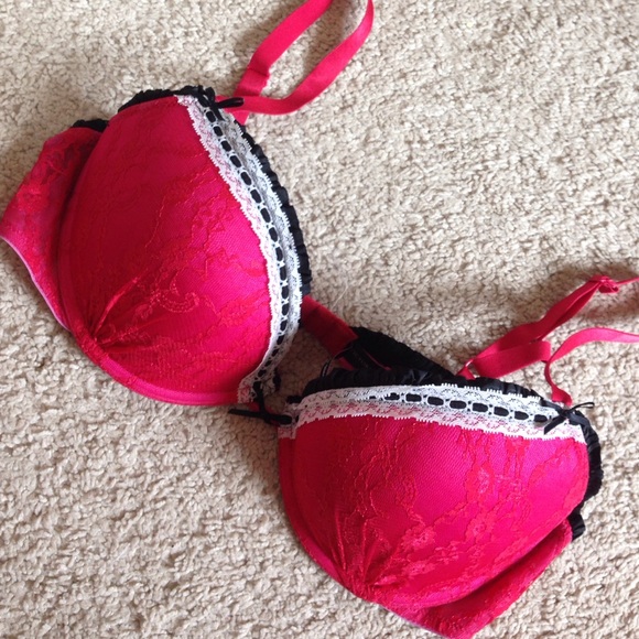 VS Sexy little thing bra