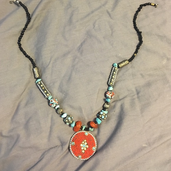 Tribal necklace