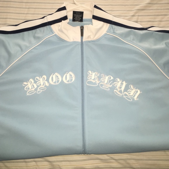 Jacket and matching shirts - Picture 1 of 2
