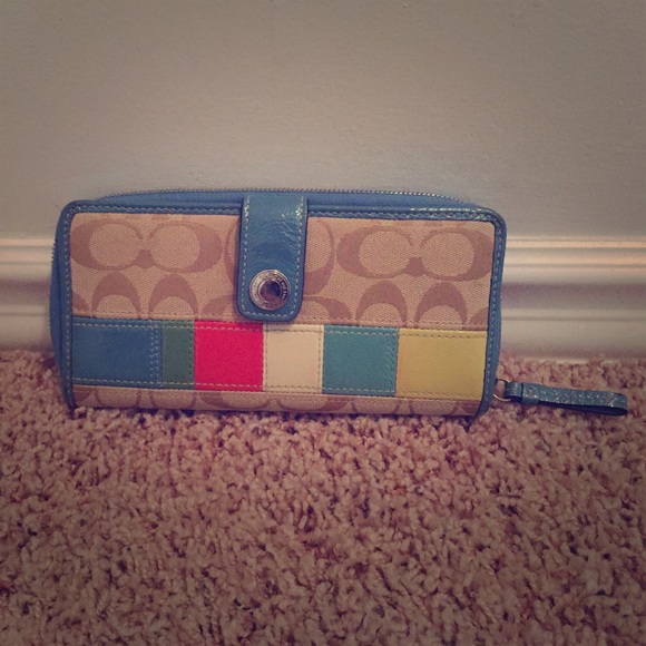 Coach wallet