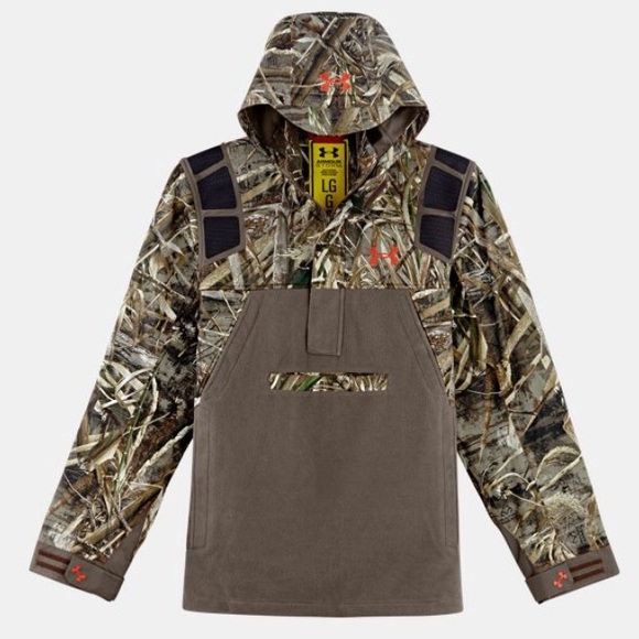 Under Armour Skysweeper