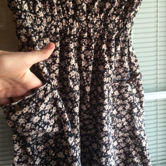 Adorable top - Picture 3 of 4