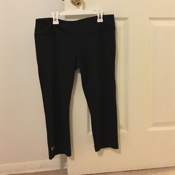 Under Amour  Spandex capris