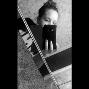 Meet your Posher, Grace