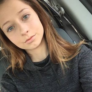 Meet your Posher, Anastasia