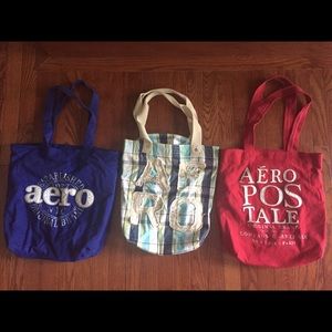 4 Aeropostale totes $9
