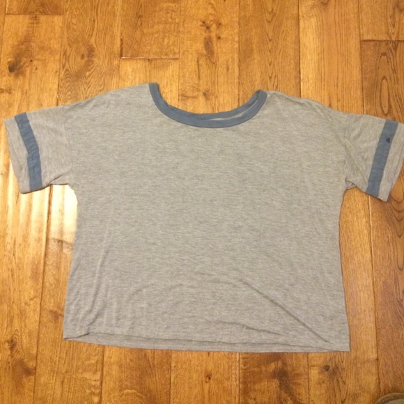 PacSun Grey Oversized Crop Top