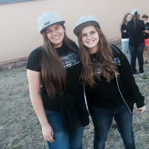 Meet your Posher, Emma