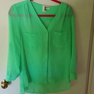 Francesca's mint green blouse