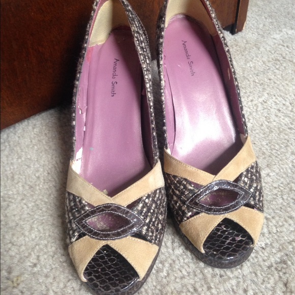 Amanda Smith 8.5M brown tweed heels