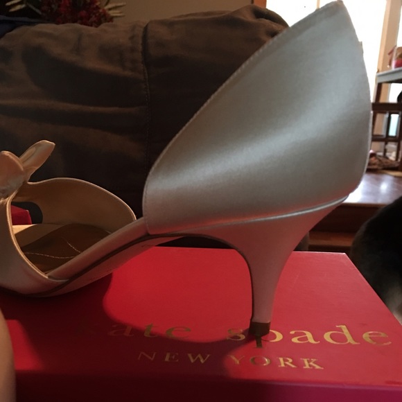 Authentic Kate spade heels - Picture 3 of 4