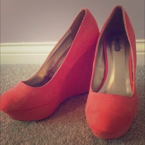 Charlotte Russe Coral Suede Wedge pumps. Size 9
