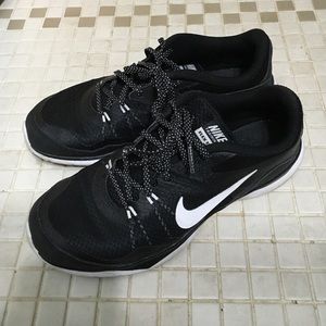 Nike Flex TR 5 sneakers