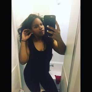 Meet your Posher, Anisa