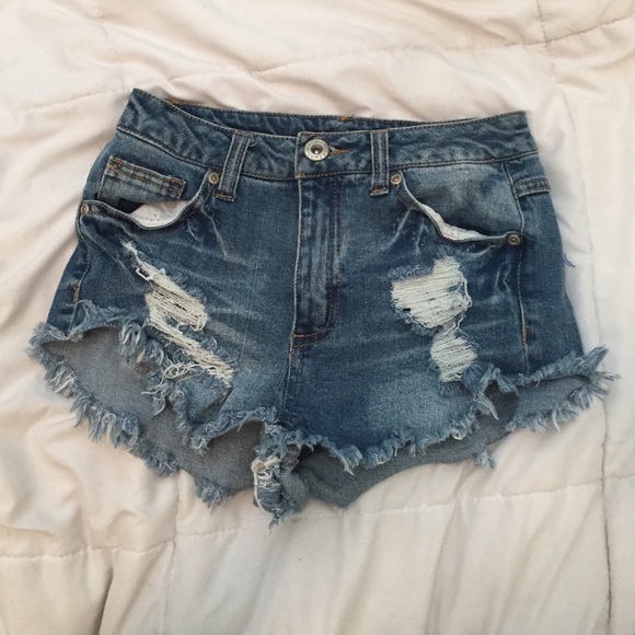 high waisted cut off shorts