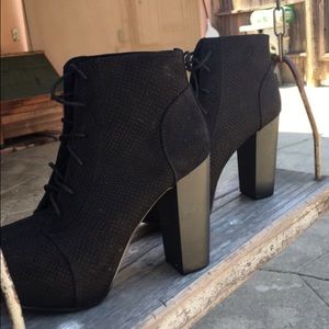 SOLD ON MERCRI Ankle Boots/Heels