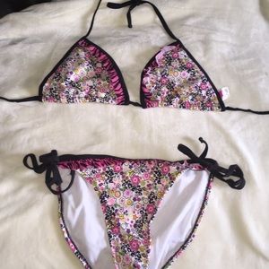Flower bikini