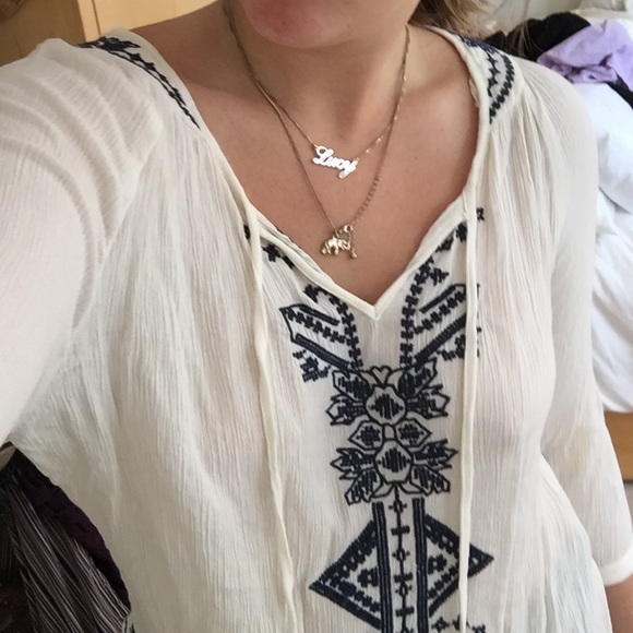 Aztec Blouse - Picture 2 of 2